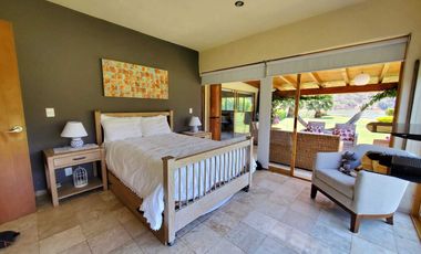 CASA EN VENTA, VALLE DE BRAVO