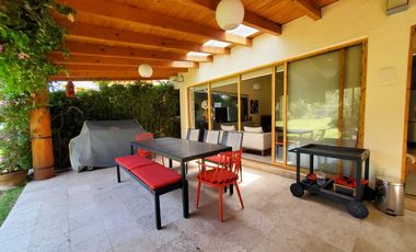 CASA EN VENTA, VALLE DE BRAVO