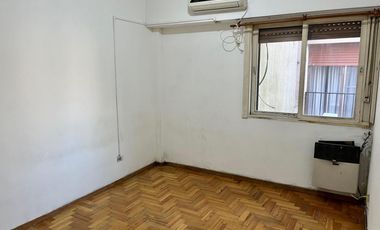 DEPTO DE 3 AMB CON EXCELENTE UBICACION