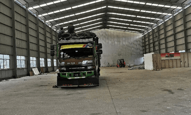 Gudang Luas Di Pinggir Tol Bekasi Jawa Barat