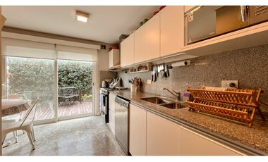 Casa cinco ambientes. Rumencó. Los Tilos. Venta.