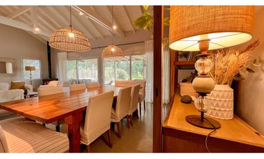 Casa cinco ambientes. Rumencó. Los Tilos. Venta.