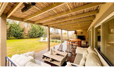 Casa cinco ambientes. Rumencó. Los Tilos. Venta.