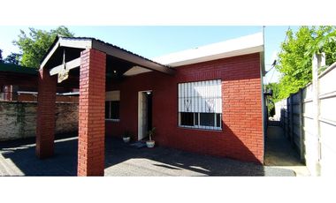 venta 2 casas en mismo terreno de 4 amb en paso del rey