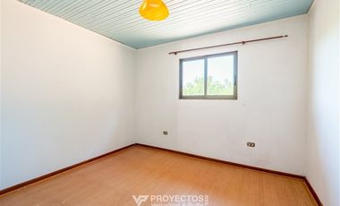 Casa en venta de 4 dorm. en Rengo