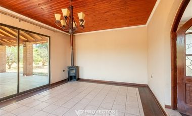 Casa en venta de 4 dorm. en Rengo
