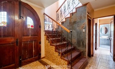 Casa en venta de 4 dorm. en Rengo