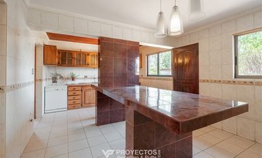 Casa en venta de 4 dorm. en Rengo
