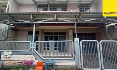 Disewakan Rumah Siap Huni 6 Kamar Tidur Di Semampir Tengah, Surabaya