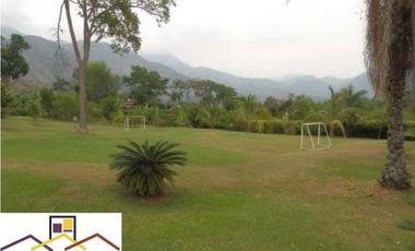 Alquiler de Finca de Recreo en San Jerónimo