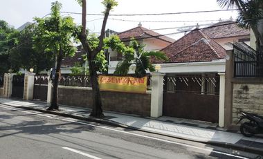 10 Bedroom House for rent