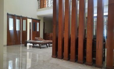 10 Bedroom House for rent