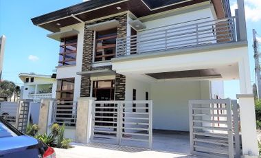 2Storey 4Bedroom House for sale in Robinsons Montclair Buhangin Davao City