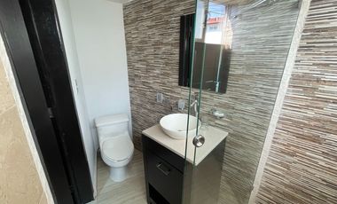 VENTA HERMOSO PENTHOUSE CON ROOF GARADEN EN CLUB DE GOLF MÉXICO, CDMX