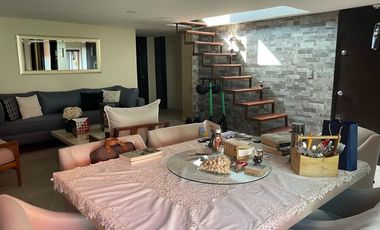 VENTA HERMOSO PENTHOUSE CON ROOF GARADEN EN CLUB DE GOLF MÉXICO, CDMX