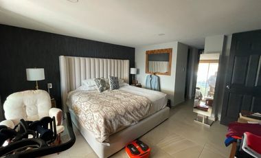 VENTA HERMOSO PENTHOUSE CON ROOF GARADEN EN CLUB DE GOLF MÉXICO, CDMX