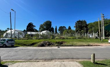 Excelente lote en esquina