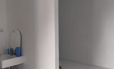 Rumah 1 Lantai SHM 10 Menit ke RSU Hermina Serpong Siap KPR J-46592