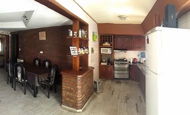Venta de Chalet 4 ambientes Morón