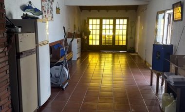 Venta de Chalet 4 ambientes Morón