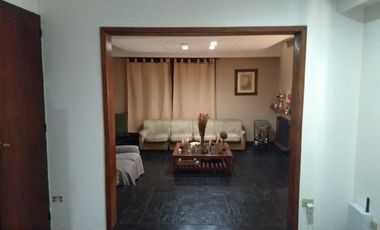 Venta de Chalet 4 ambientes Morón
