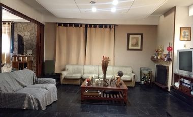 Venta de Chalet 4 ambientes Morón
