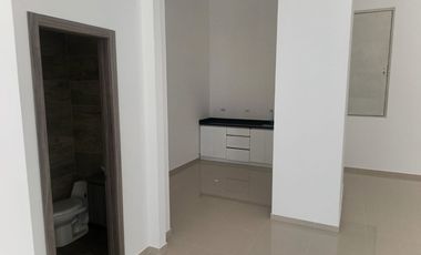local en arriendo en la aurora. Cod A216440