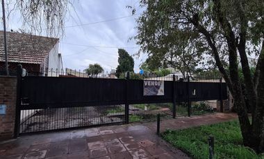 Casa en venta de 2 dormitorios c/ cochera en Otros Barrios