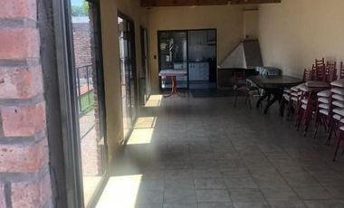 Casa en venta en Luis Guillon