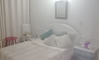 casa en arriendo/venta en la floresta. Cod V1065