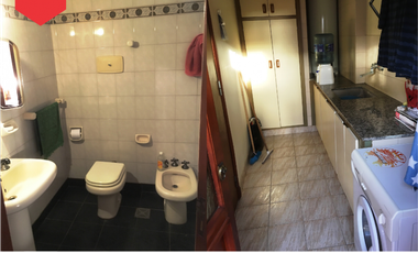 ¡Excelente casa en alto! (Calle Av. del Valle e/ 12 y 14)
