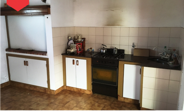 ¡Excelente casa en alto! (Calle Av. del Valle e/ 12 y 14)