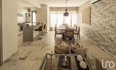 Casa en Venta en Playa del Carmen, Quintana Roo