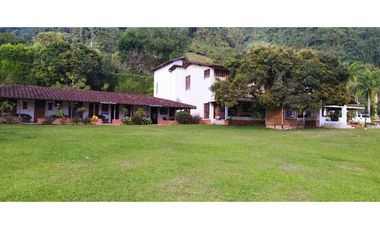 VENTA DE FINCA EN AMAG. SUROESTE ANTIOQUEÑO