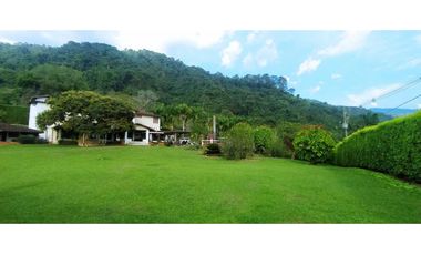 VENTA DE FINCA EN AMAG. SUROESTE ANTIOQUEÑO