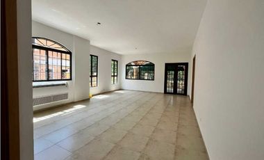 VENTA DE CASA 3 REC 3.5 BAÑOS 444 MTS CLAYTON VILLAGE