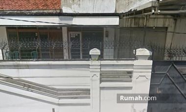Rumah Strategis Pusat Kota Jalan Petemon Surabaya