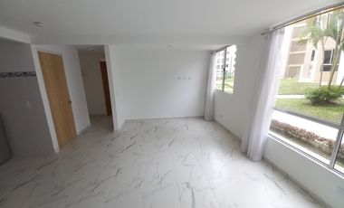 apartamento en arriendo en c.r escarlata piso 1 sin ascensor. Cod A13865