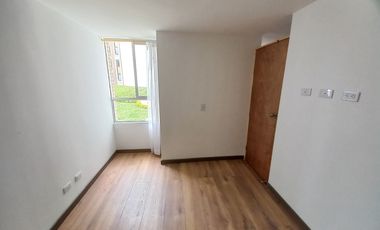 apartamento en arriendo en c.r escarlata piso 1 sin ascensor. Cod A13865