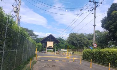 COMPRA LOTE  Y VIVE EN UN LUGAR PRIVILEGIADO DE DESCANSO Y ALTA VALORIZACION EN LA MORADA JAMUNDI. Cod V8801