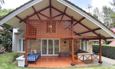 VILLA TRAWAS EKSKLUSIF MURAH DKT TRETES, PRIGEN, PANDAAN