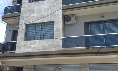 Excelente local comercial a estrenar - Santamaria 2100 San Justo