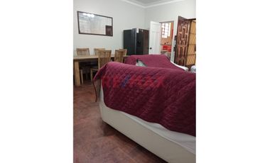 Alquiler De Amplio Departamento En Breña