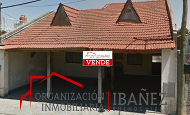 Excelente casa en Padre Ghio al 700, Junín.