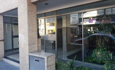 Semipiso en venta en Lanus Oeste