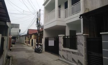 Rumah Siap Huni Dekat Stasiun Kranji di Bintara