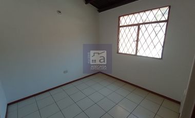 COD. 125 - SE ARRIENDA CASA - BARRIO: SAN ANTONIO CARRIZAL