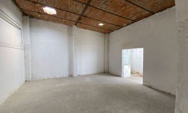 EXCELENTE BODEGA EN VENTA EN TLAQUEPAQUE