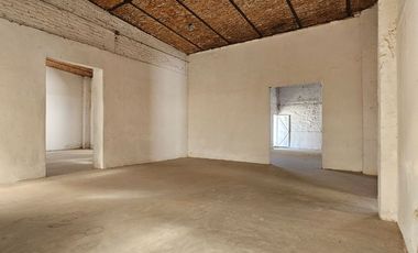 EXCELENTE BODEGA EN VENTA EN TLAQUEPAQUE
