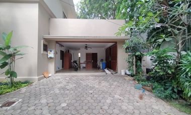 Town House di Jagakarsa dgn Kolam Renang & Unit Bagus Kondisi Semi Furnished HSE-A0526